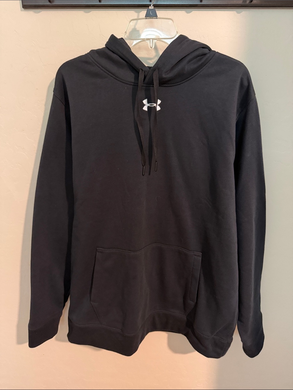Under Armour Men's Black Logo Hoodie